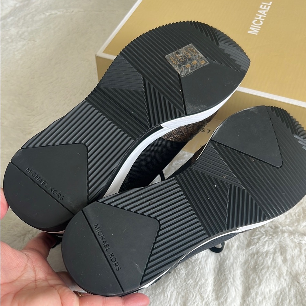 Michael Kors Womens  Black Sneakers - Picture 7 of 7